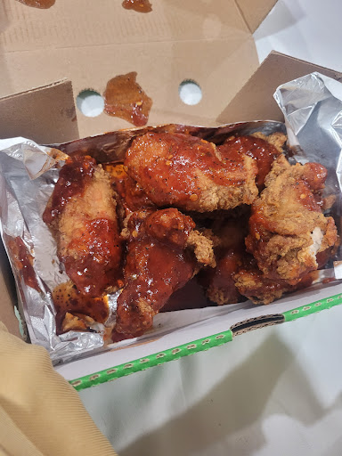 Photo of Tito's Pizza and Wings - 148 Peel St, New Hamburg, ON N3A 1E7